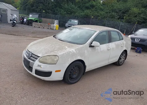 2006 Volkswagen Jetta 2.5 из США, поврежденный, VIN 3VWRF71KX6M680684